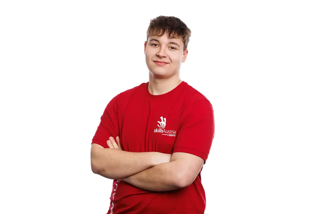 Mürzzuschlager bei den „WorldSkills“ Ein junger Mann im roten T-Shirt