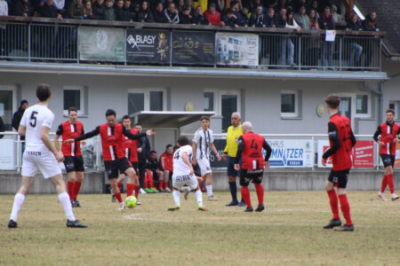 Fußballderby Ratten gegen Oberesfeistritztal II.