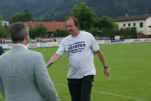 Handshake beim Fußball